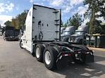 Used 2022 Freightliner Cascadia Detroit DD15AT Semi Truck with Sleeper Cab for sale #385400 - photo 5