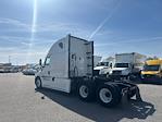 Used 2022 Freightliner Cascadia Detroit DD15AT Semi Truck with Sleeper Cab for sale #385408 - photo 5