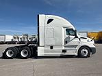 Used 2022 Freightliner Cascadia Detroit DD15AT Semi Truck with Sleeper Cab for sale #385408 - photo 8