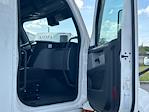 Used 2022 Freightliner Cascadia Detroit DD15AT Semi Truck with Sleeper Cab for sale #385412 - photo 13