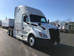 Used 2022 Freightliner Cascadia Detroit DD15AT Semi Truck with Sleeper Cab for sale #385422 - photo 1