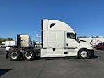 Used 2022 Freightliner Cascadia Detroit DD15AT Semi Truck with Sleeper Cab for sale #385462 - photo 8