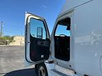 Used 2022 Freightliner Cascadia Detroit DD15AT Semi Truck with Sleeper Cab for sale #385462 - photo 9