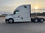 Used 2022 Freightliner Cascadia Detroit DD15AT Semi Truck with Sleeper Cab for sale #385483 - photo 4