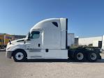 Used 2022 Freightliner Cascadia Detroit DD15AT Semi Truck with Sleeper Cab for sale #385486 - photo 4