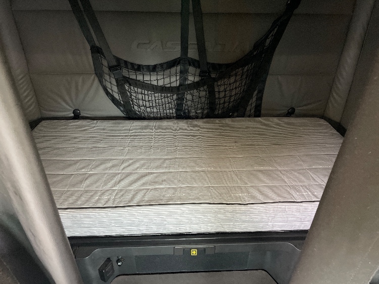 Used 2022 Freightliner Cascadia - photo 18