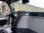 Used 2022 Freightliner Cascadia Detroit DD15AT Semi Truck with Sleeper Cab for sale #385490 - photo 15