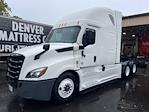 Used 2022 Freightliner Cascadia Detroit DD15AT Semi Truck with Sleeper Cab for sale #385490 - photo 3