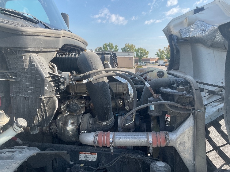 Used 2022 Freightliner Cascadia - photo 22