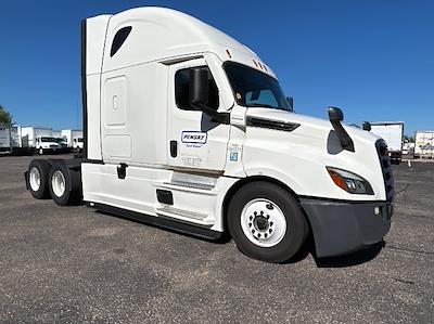 Used 2022 Freightliner Cascadia Detroit DD15AT Semi Truck with Sleeper Cab for sale #385511 - photo 1