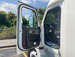 Used 2022 Freightliner Cascadia Detroit DD15AT Semi Truck with Sleeper Cab for sale #385519 - photo 9