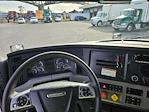 Used 2022 Freightliner Cascadia Detroit DD15AT Semi Truck with Sleeper Cab for sale #385524 - photo 11