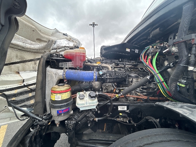 Used 2022 Freightliner Cascadia - photo 23