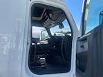 Used 2022 Freightliner Cascadia Detroit DD15AT Semi Truck with Sleeper Cab for sale #385547 - photo 13