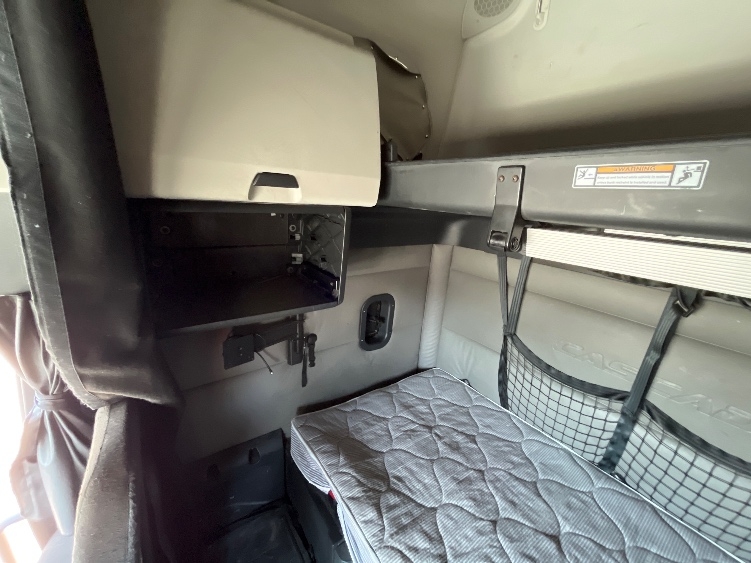 Used 2022 Freightliner Cascadia - photo 20