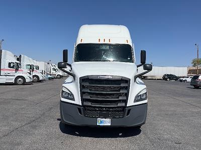 Used 2022 Freightliner Cascadia Detroit DD15AT Semi Truck with Sleeper Cab for sale #385557 - photo 2