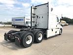 Used 2022 Freightliner Cascadia Detroit DD15AT Semi Truck with Sleeper Cab for sale #385563 - photo 7