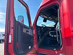 Used 2021 Freightliner Cascadia Detroit DD15AT Semi Truck with Sleeper Cab for sale #385895 - photo 9