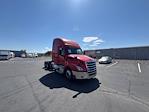 Used 2021 Freightliner Cascadia Detroit DD15AT Semi Truck with Sleeper Cab for sale #385896 - photo 1