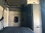 Used 2021 Freightliner Cascadia Detroit DD15AT Semi Truck with Sleeper Cab for sale #386379 - photo 18