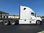 Used 2021 Freightliner Cascadia Detroit DD15AT Semi Truck with Sleeper Cab for sale #386379 - photo 8