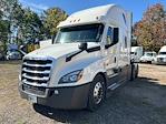 Used 2021 Freightliner Cascadia Detroit DD15AT Semi Truck with Sleeper Cab for sale #386528 - photo 3
