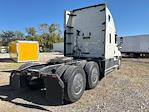 Used 2021 Freightliner Cascadia Detroit DD15AT Semi Truck with Sleeper Cab for sale #386528 - photo 7