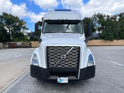 Used 2022 Volvo VNL Volvo D13 Semi Truck for sale #386884 - photo 2