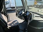 Used 2022 Volvo VNL Volvo D13 Semi Truck for sale #386893 - photo 15