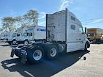 Used 2022 Volvo VNL Volvo D13 Semi Truck for sale #386893 - photo 7