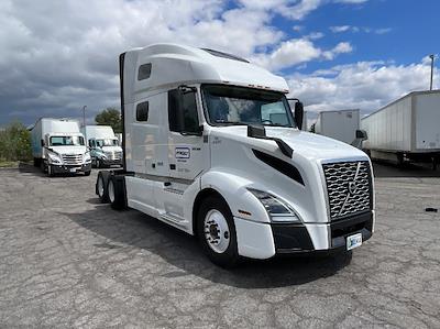 Used 2022 Volvo VNL Volvo D13 Semi Truck for sale #386896 - photo 1