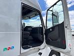 Used 2022 Volvo VNL Volvo D13 Semi Truck for sale #386896 - photo 13