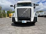 Used 2022 Volvo VNL Volvo D13 Semi Truck for sale #386896 - photo 22