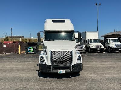 Used 2022 Volvo VNL Volvo D13 Semi Truck for sale #386911 - photo 2