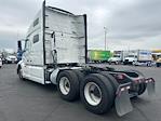 Used 2022 Volvo VNL Volvo D13 Semi Truck for sale #386919 - photo 5