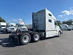 Used 2022 Volvo VNL Volvo D13 Semi Truck for sale #386928 - photo 7