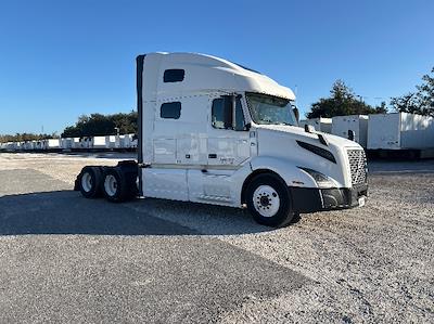 Used 2022 Volvo VNL Volvo D13 Semi Truck for sale #386929 - photo 1