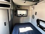 Used 2022 Volvo VNL Volvo D13 Semi Truck for sale #386941 - photo 19