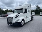 Used 2022 Volvo VNL Volvo D13 Semi Truck for sale #386941 - photo 3