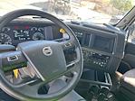 Used 2022 Volvo VNL Volvo D13 Semi Truck for sale #386944 - photo 12