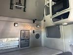 Used 2022 Volvo VNL Volvo D13 Semi Truck for sale #386944 - photo 16