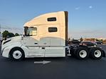 Used 2022 Volvo VNL Volvo D13 Semi Truck for sale #386958 - photo 4