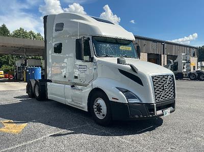 Used 2022 Volvo VNL Volvo D13 Semi Truck for sale #386960 - photo 1