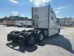 Used 2022 Volvo VNL Volvo D13 Semi Truck for sale #386960 - photo 7