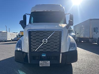 Used 2022 Volvo VNL Volvo D13 Semi Truck for sale #386964 - photo 2