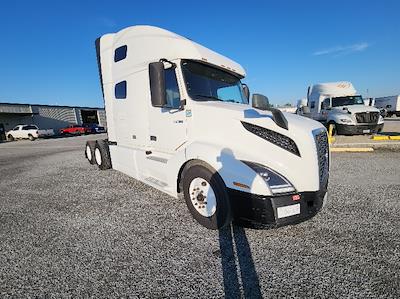 Used 2022 Volvo VNL Volvo D13 Semi Truck for sale #386967 - photo 1