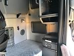 Used 2022 Volvo VNL Volvo D13 Semi Truck for sale #386970 - photo 18