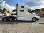 Used 2022 Volvo VNL Volvo D13 Semi Truck for sale #386970 - photo 8