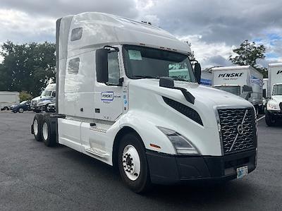 Used 2022 Volvo VNL Volvo D13 Semi Truck for sale #386982 - photo 1