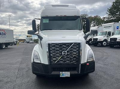 Used 2022 Volvo VNL Volvo D13 Semi Truck for sale #386982 - photo 2